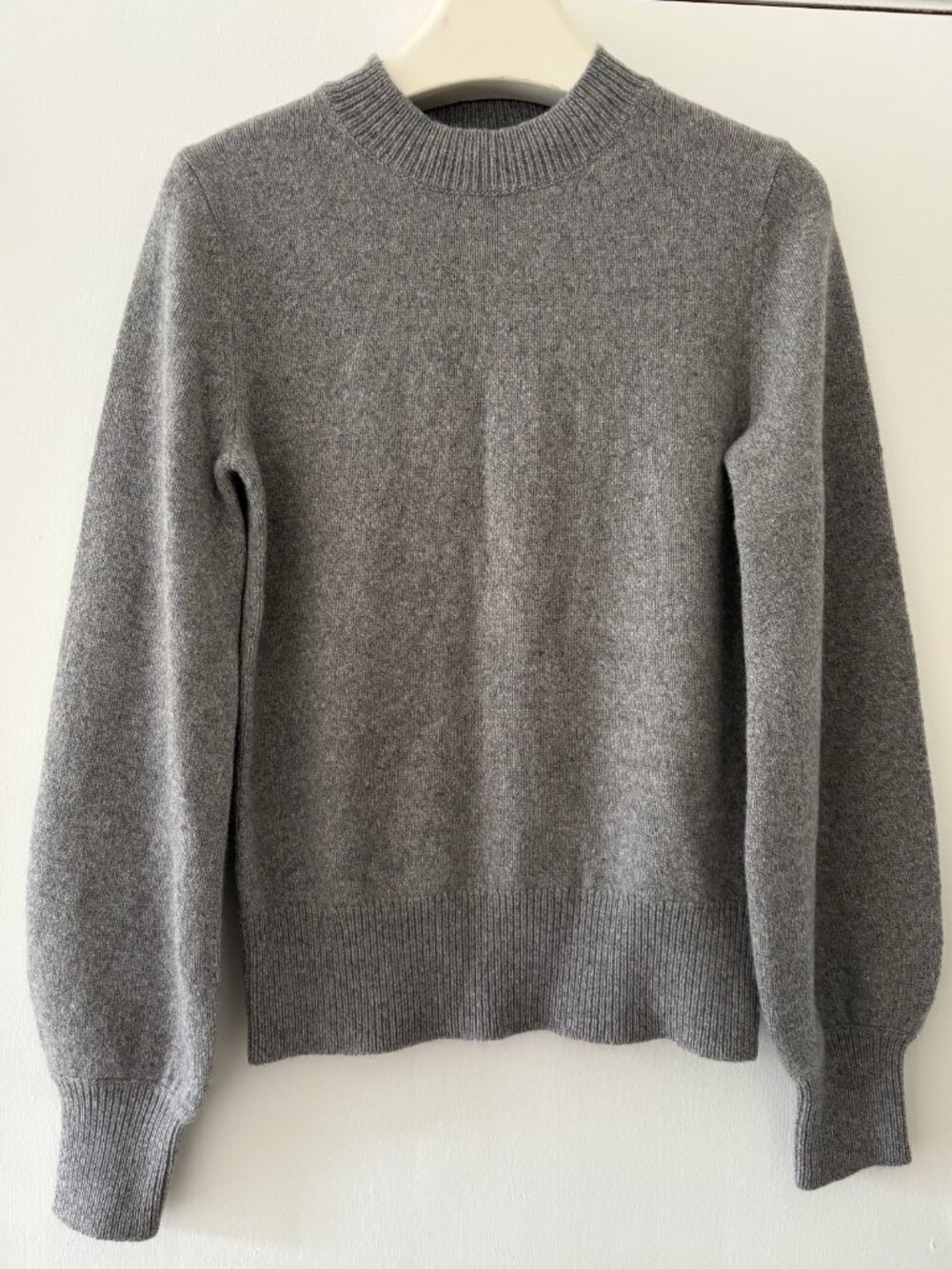 *NEW* RECYCLED CASHMERE AND WOOL ELEVATEDF ESSENTIAL SWEATER